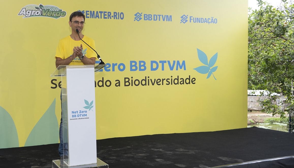 Aroldo no palco 1157 x 661